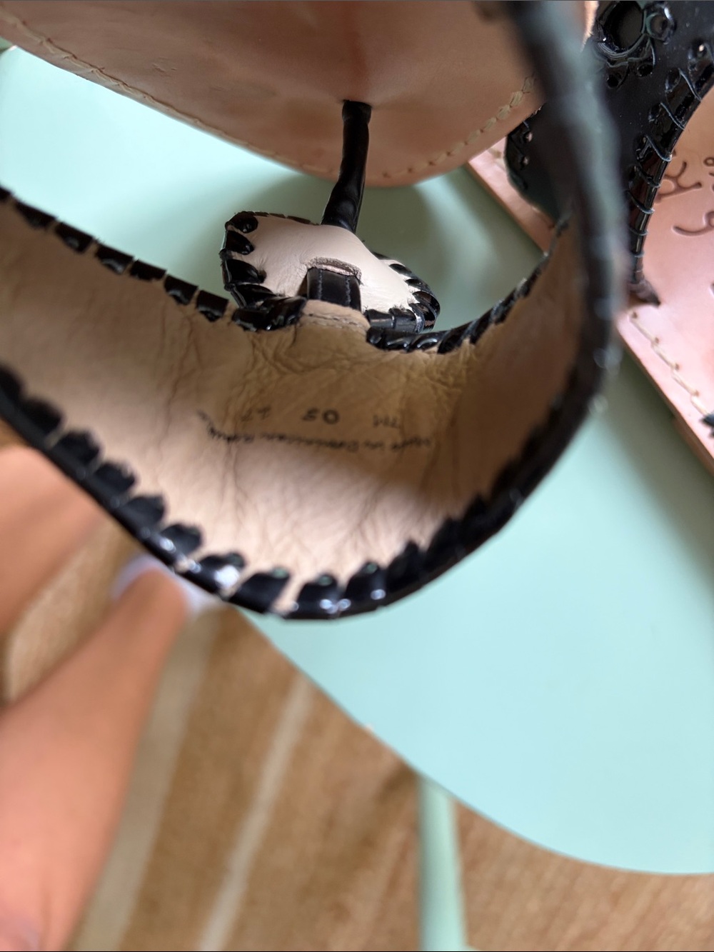 Jack Rogers Black Leather Circular Applique Thong Sandals - Picture 3 of 5
